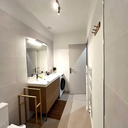 Moderne 2 Hyper Centre 60m2 Wifi * Carcassonne